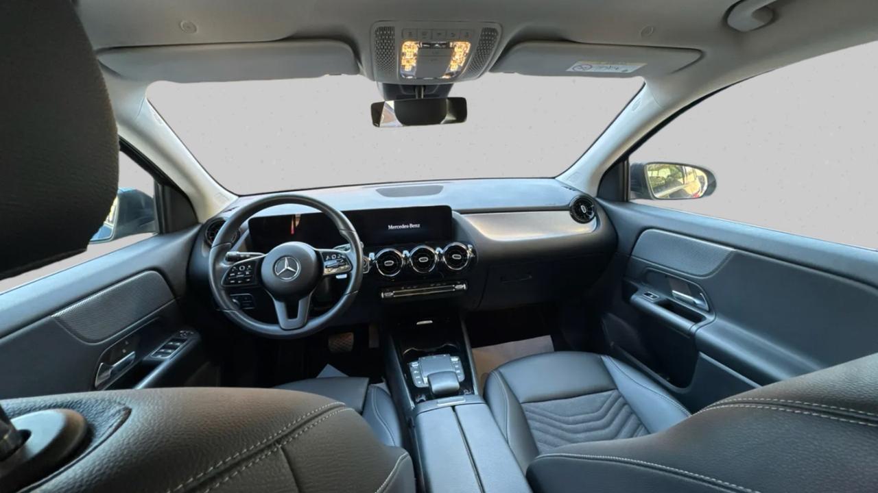 Mercedes-benz GLA 200 d Automatic Business Extra Cross