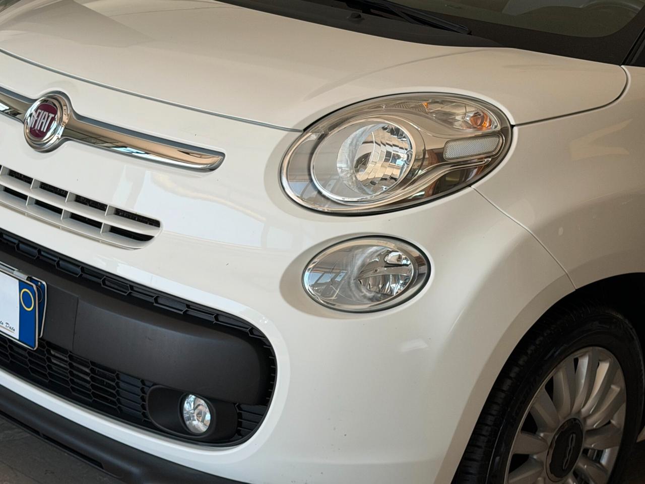 Fiat 500L Living 1.6 M.JET 105 cv. POP STAR (Doppio Colore)
