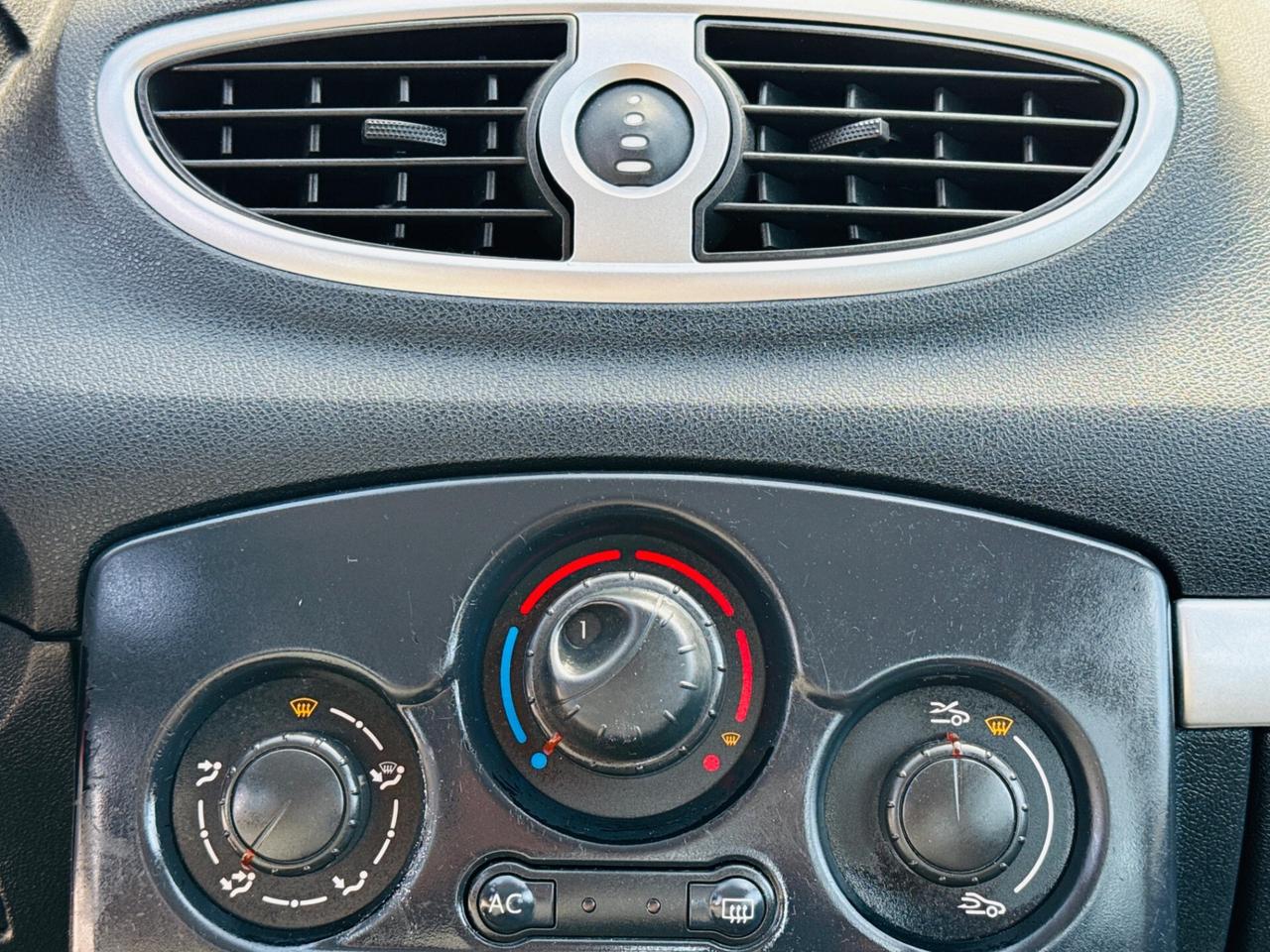 Renault Clio 1.5 dCi 75CV 5 porte Dynamique