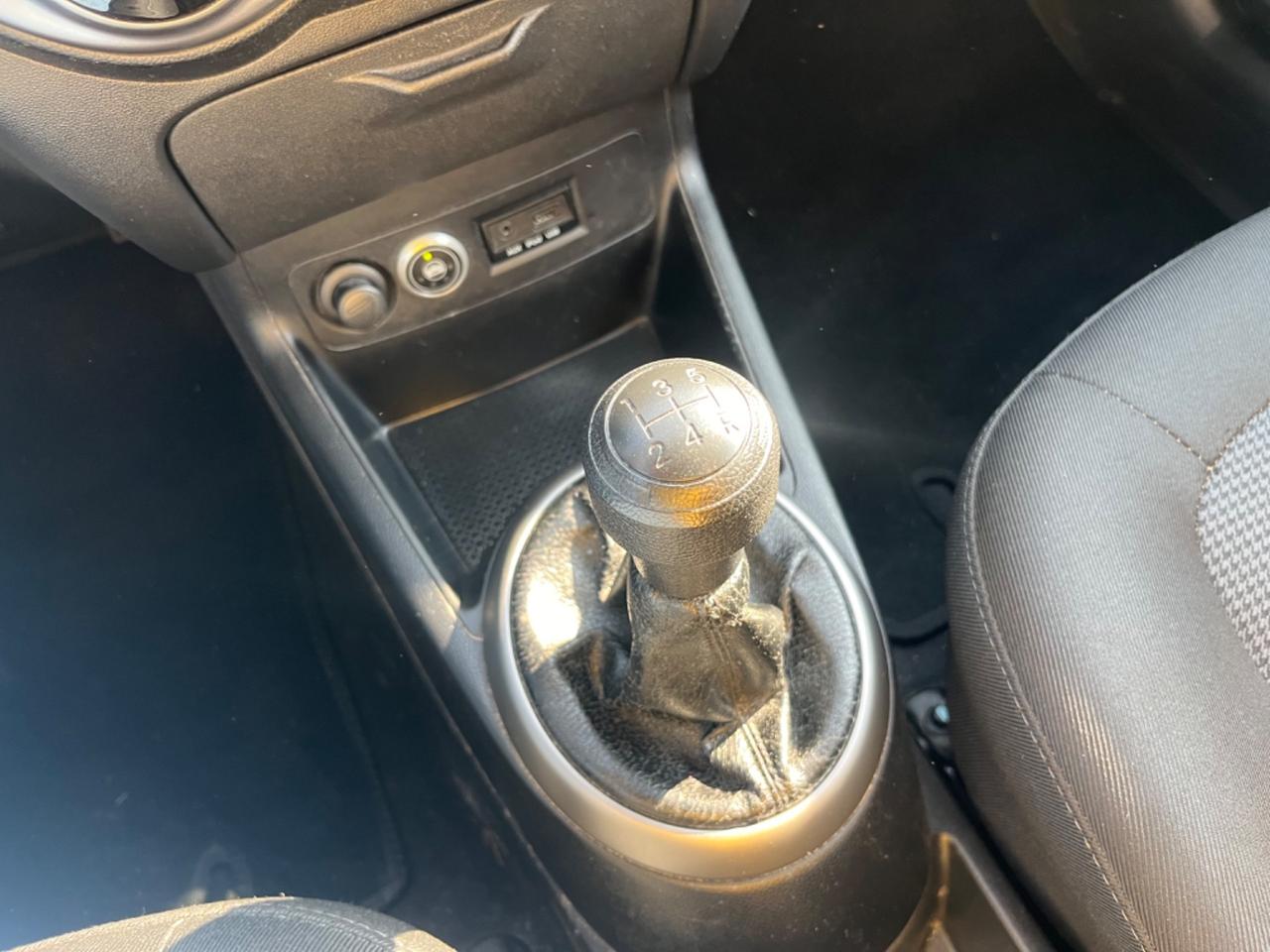 Hyundai i20 1.2GPL 2013 139.000km bombole revisionate fino all 2033