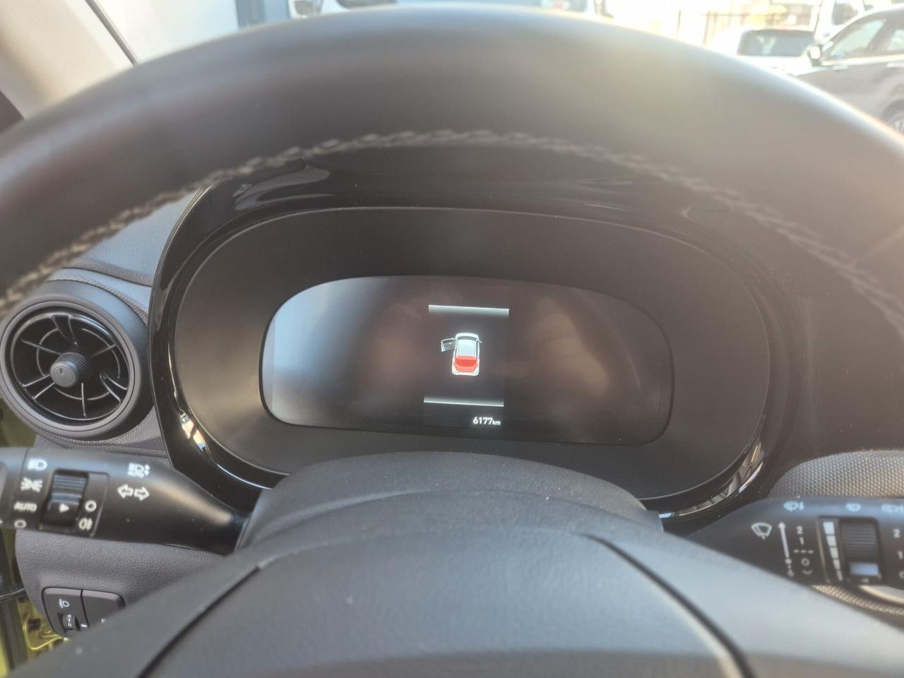 HYUNDAI I10 1.0 mpi Tech Connect Pack - CAMBIO AUTOMATICO