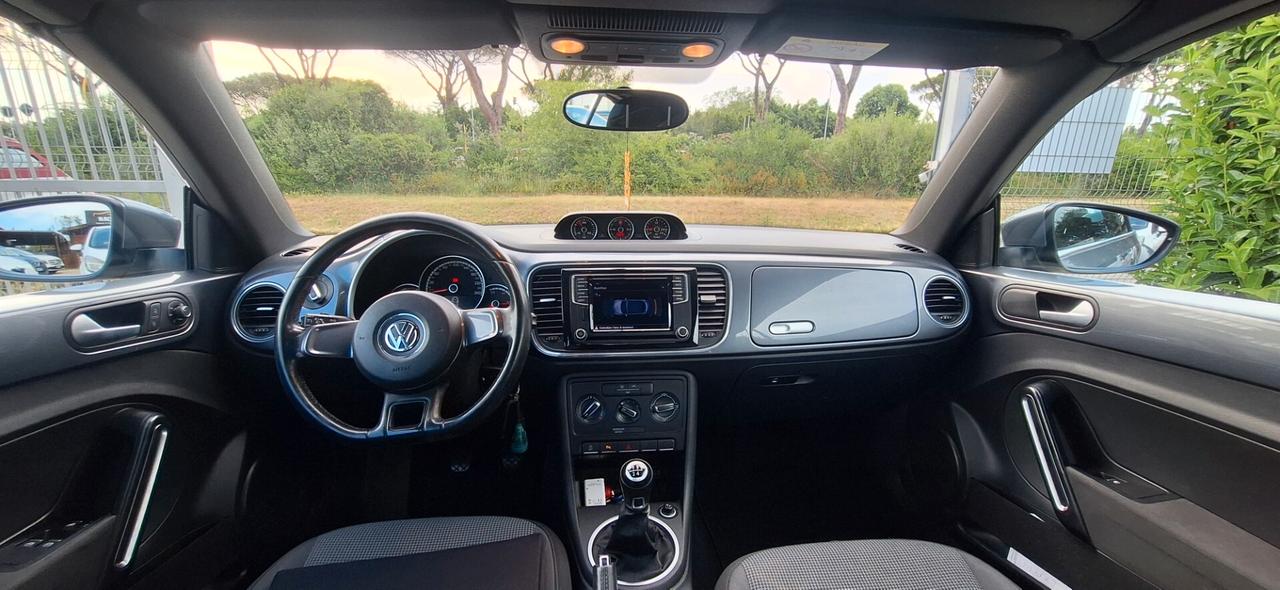 Volkswagen Maggiolino Cabrio 2.0 TDI Design BlueMotion Technology