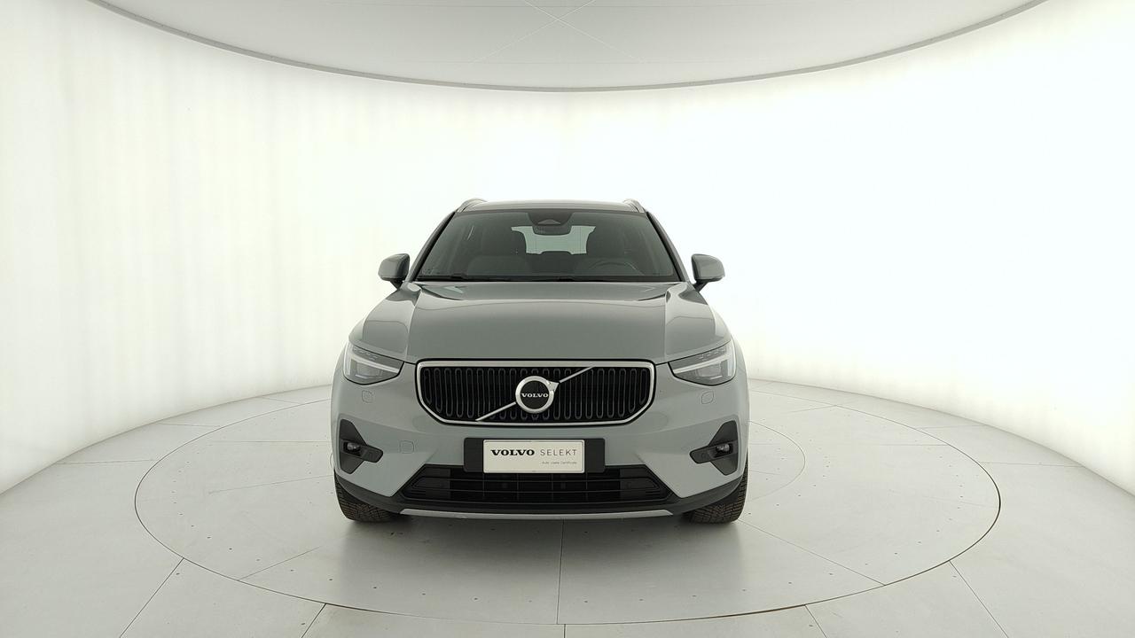 VOLVO XC40 2.0 b3 Core auto
