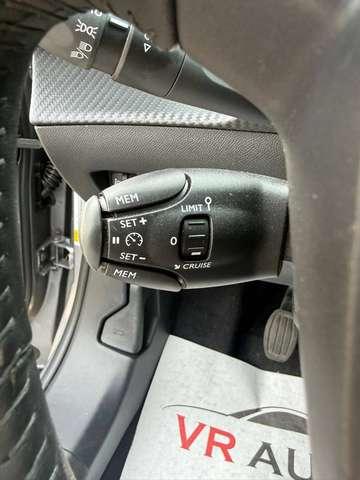 Peugeot 2008 1.2 puretech Allure FULL LED/CARPLAY - PROMO FIN