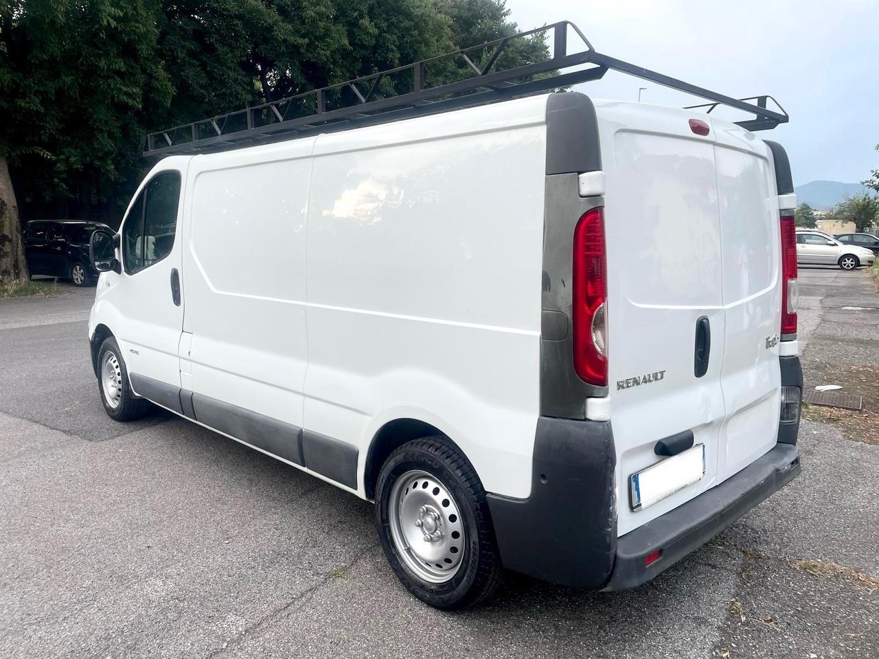 Renault Trafic T27 2.0 Diesel 2009