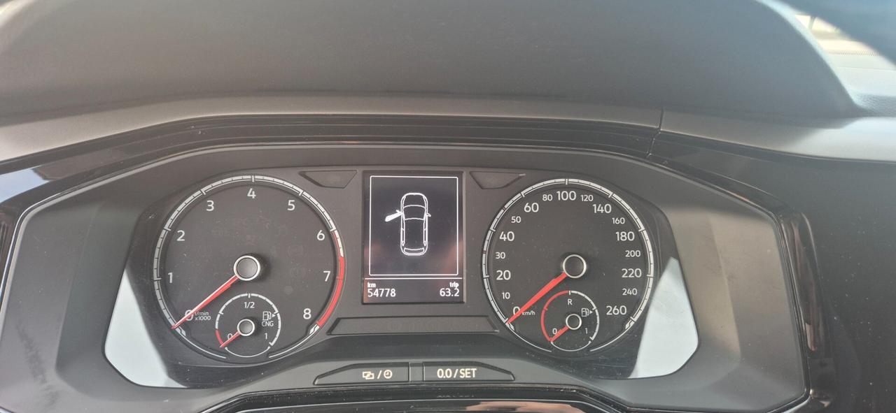 Volkswagen Polo 1.0 TGI 5p. R-LINE Sport - METANO NEOPATENTATI