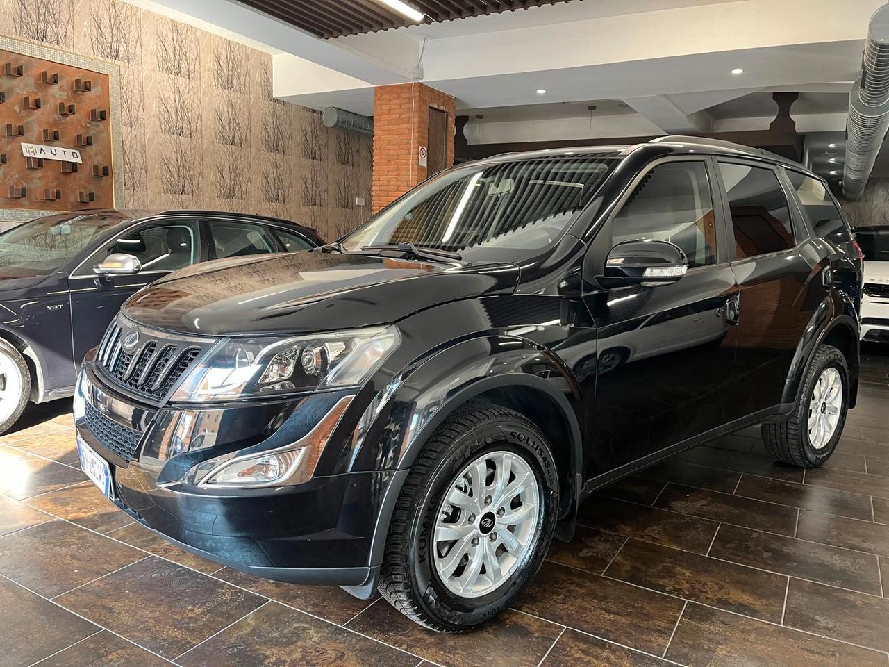 Mahindra XUV500 2.2 16V FWD W8
