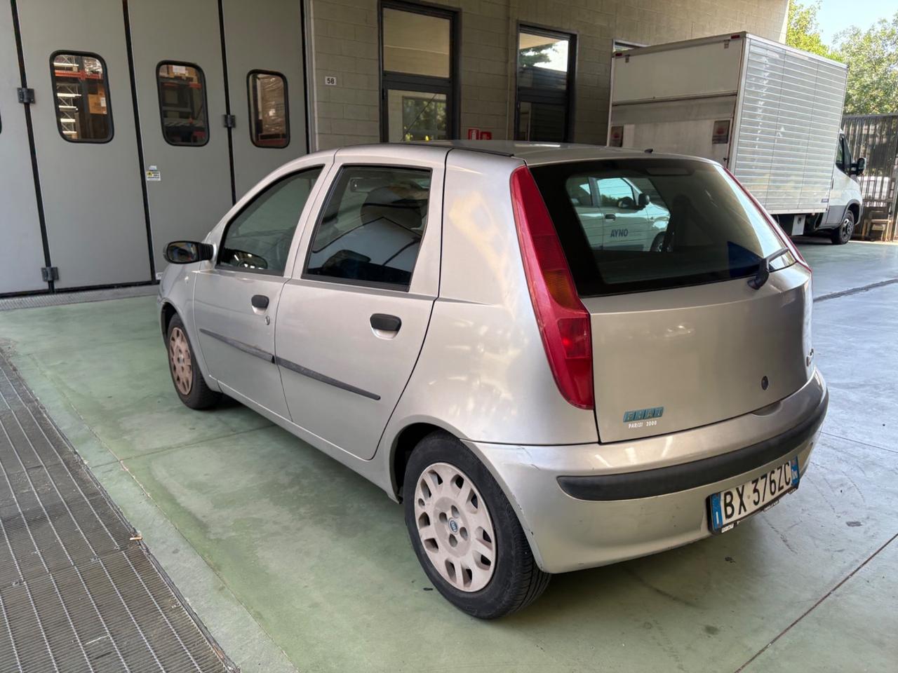 Fiat Punto 1.2i 16V cat 5 porte ELX