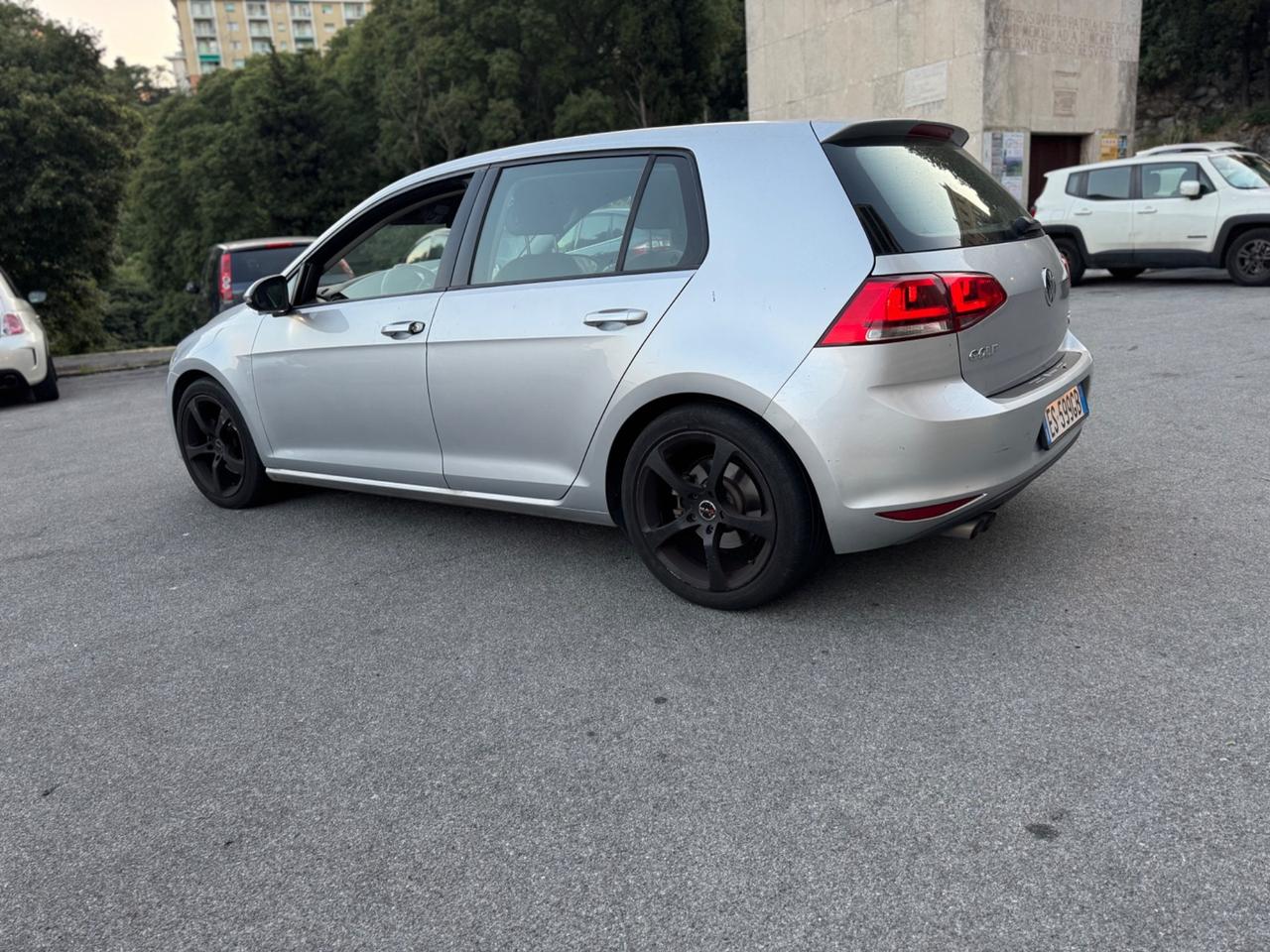 Volkswagen Golf 2.0 TDI 5p. Highline BlueMotion Technology