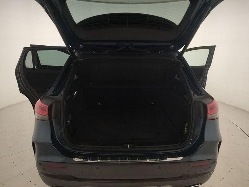Mercedes-Benz GLA 180 d Premium auto