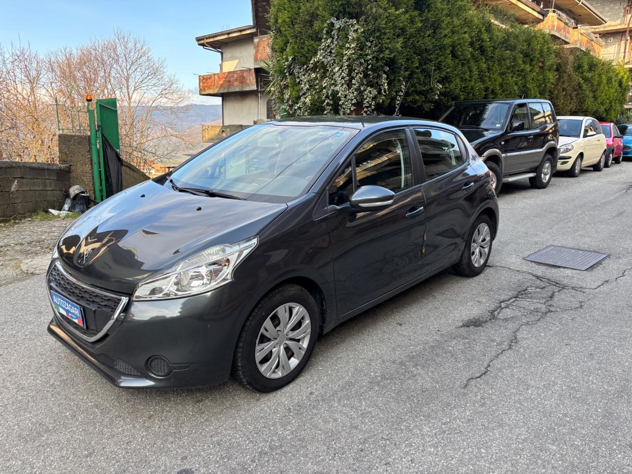 Peugeot 208 1.4 HDi 68 CV 5 porte Active