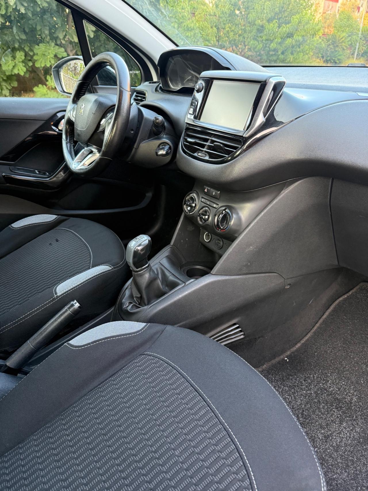 Peugeot 208 BlueHDi 75 S&S 5 porte Active