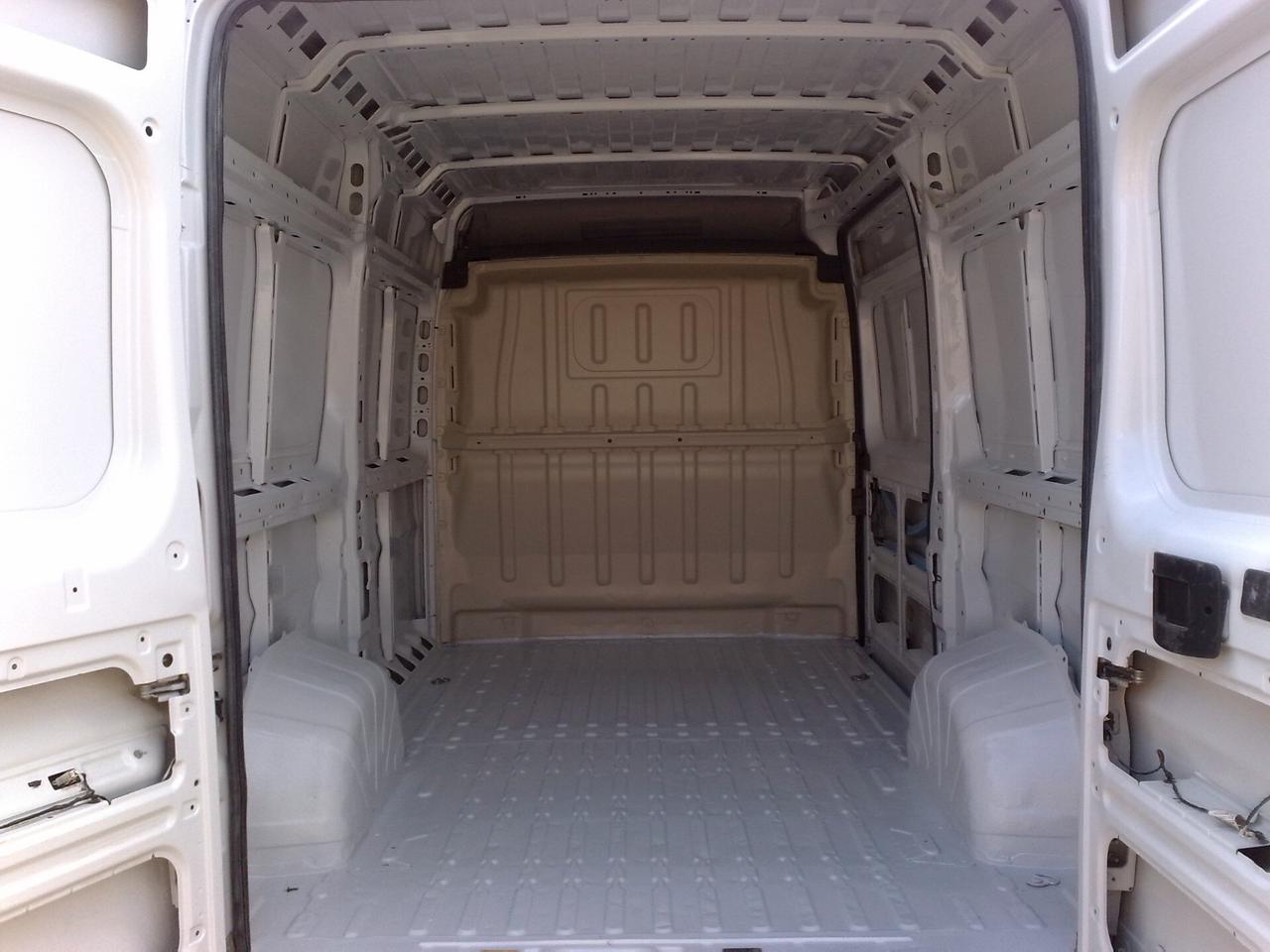 Peugeot Boxer 2.2hdi 140cv FURGONE - 2022