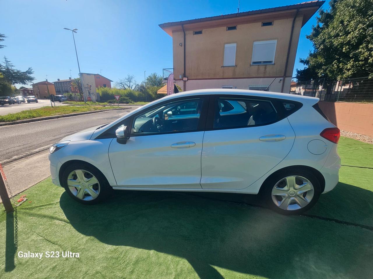 Ford Fiesta 1.0 Ecoboost 100 CV 5 porte Vignale