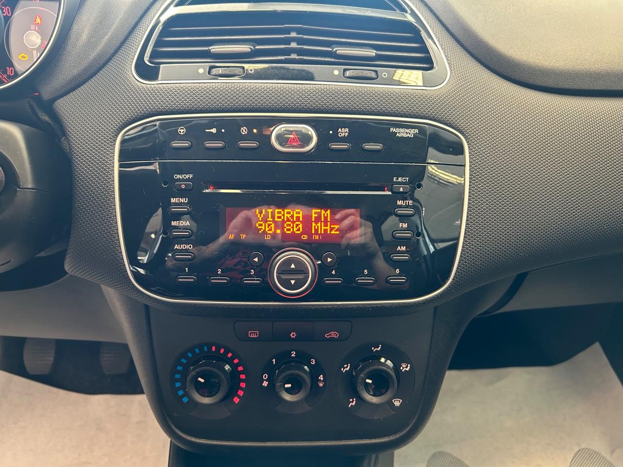 Fiat Punto - 2017 1.3 MJT II 95 CV NEOPATENTATI