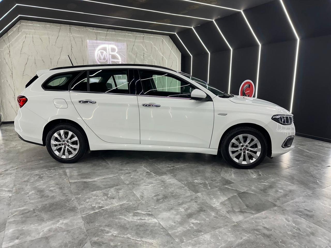 Fiat Tipo 1.6 Mjt S&S DCT SW Lounge