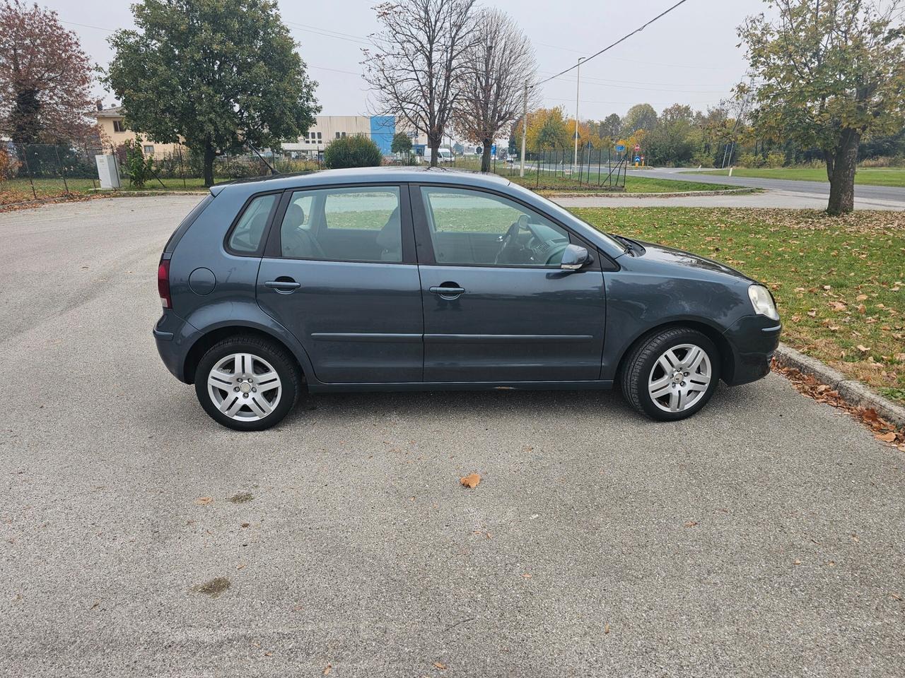 Volkswagen Polo 1.4/80CV 16V 5p. Comfortline