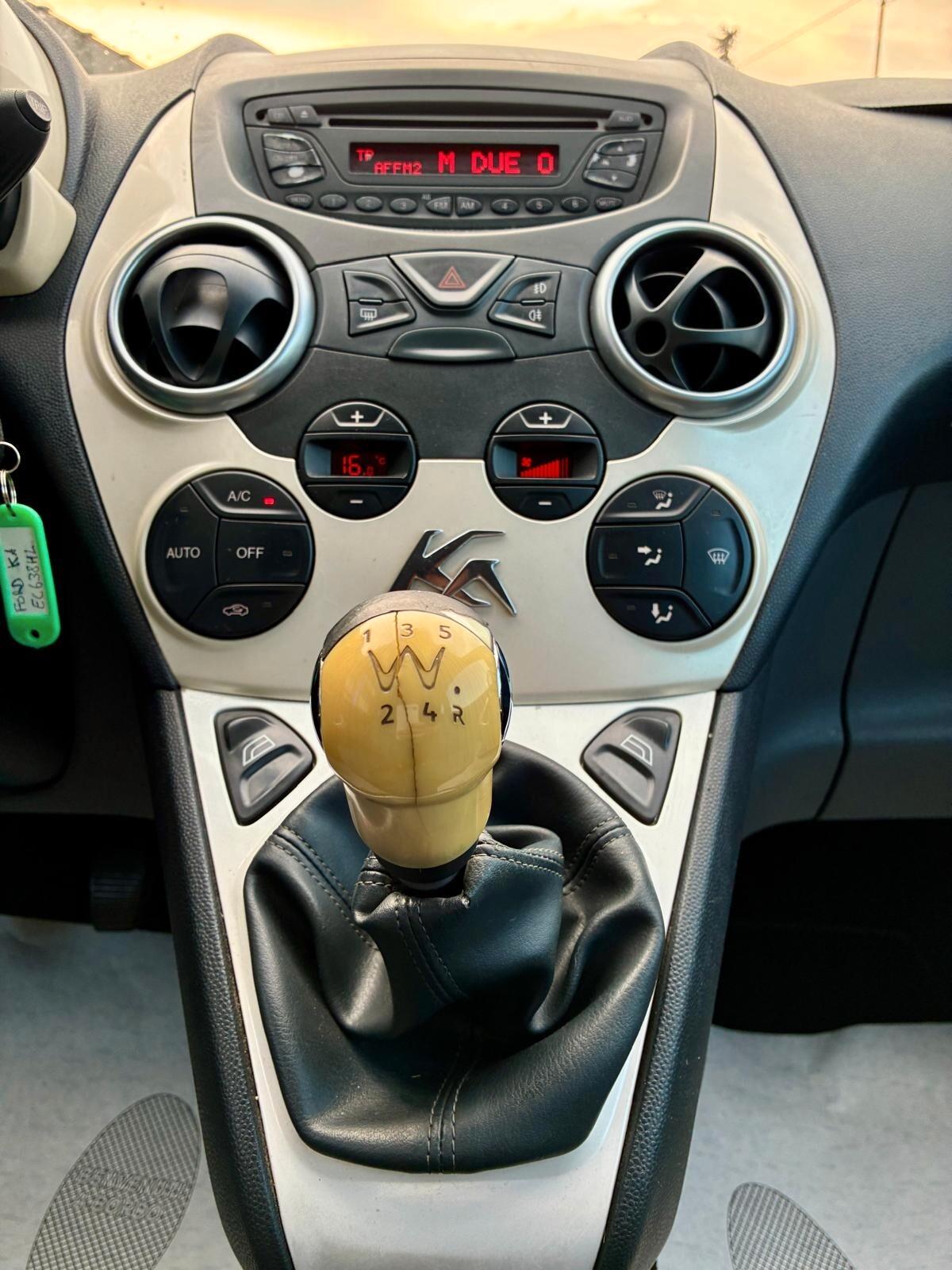 Ford Ka Ka+ 1.2 8V 69CV Titanium - ok neopatentato