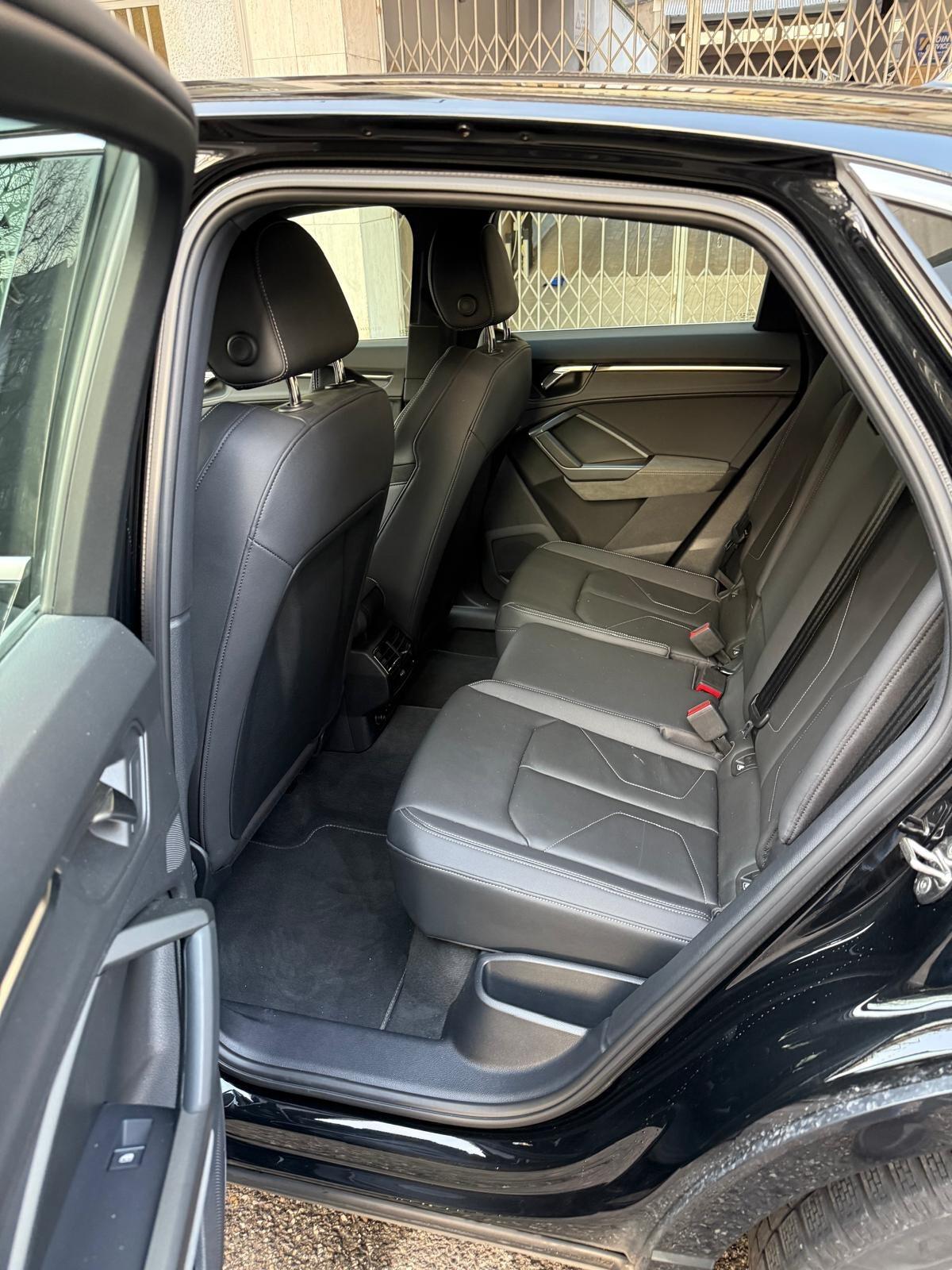 Audi Q3 40 TFSI S tronic S line edition IVA ESPOSTA