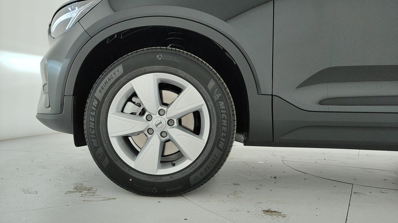 VOLVO XC40 2.0 b3 Essential auto
