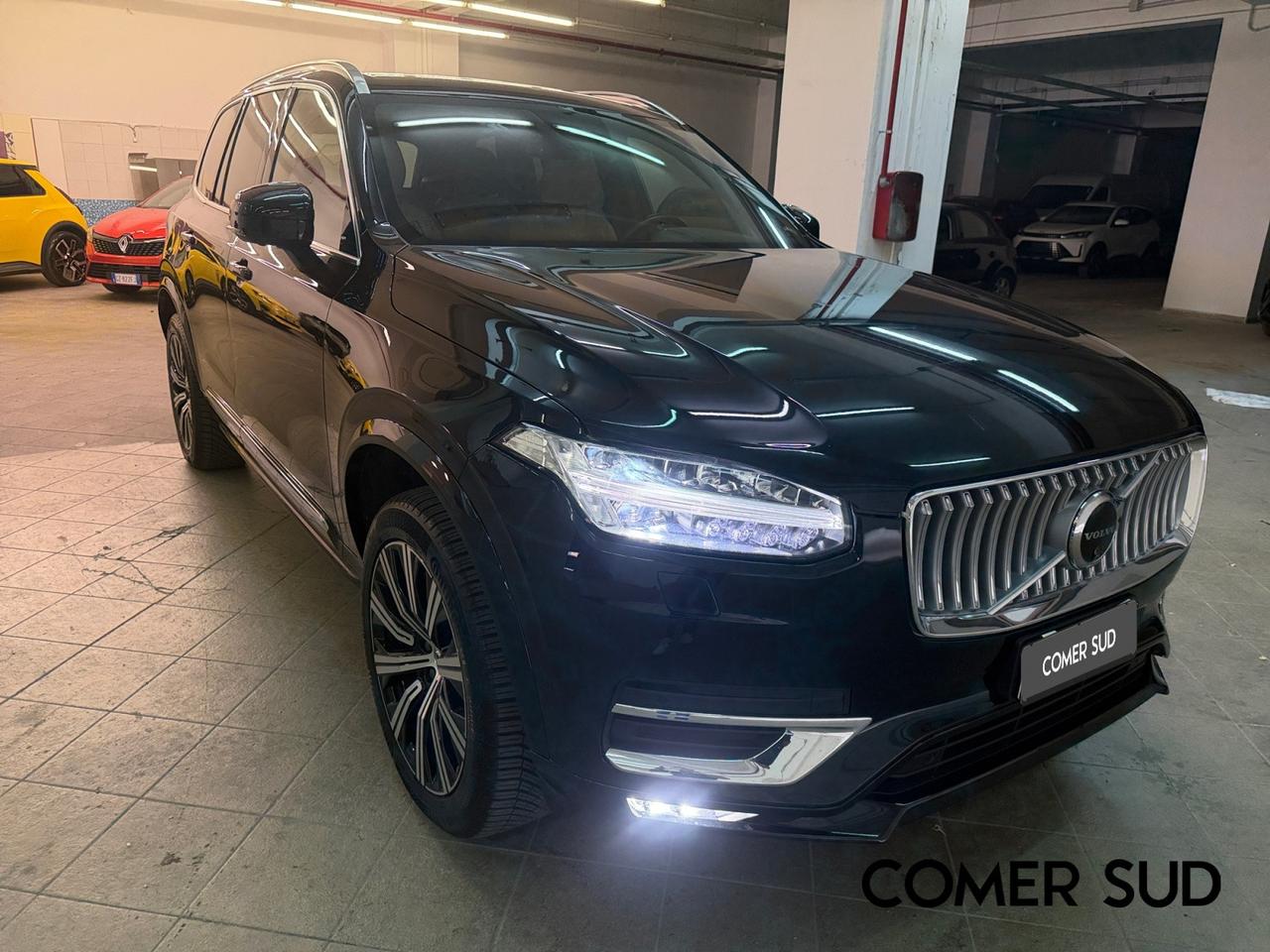 VOLVO XC90 II - XC90 2.0 D5 Momentum awd geartronic