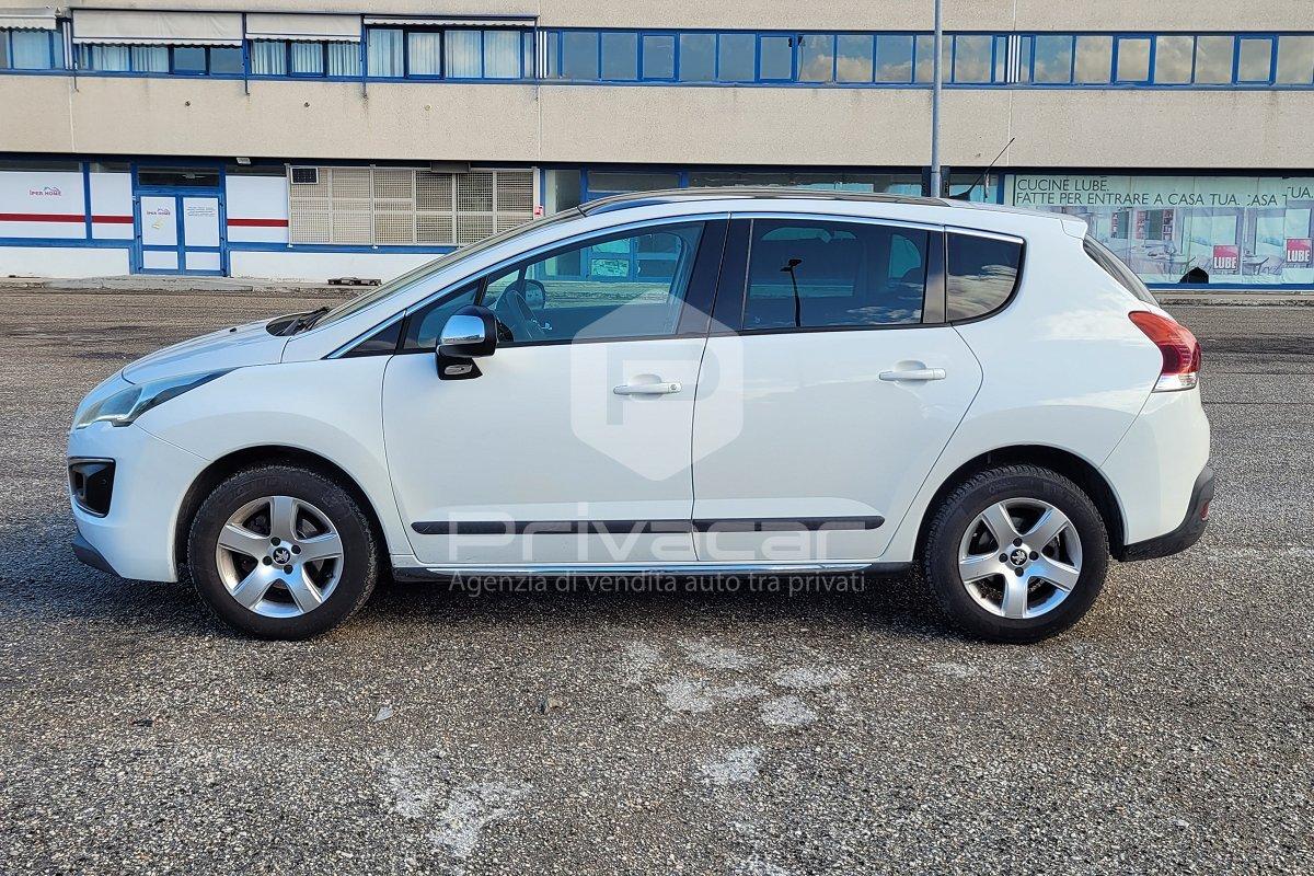 PEUGEOT 3008 1.6 HDi 115CV Business