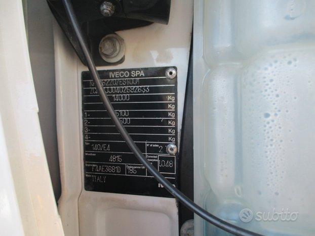 Iveco EUROCARGO 140/25 E5 FURGONE L 7.20M+PEDANA R