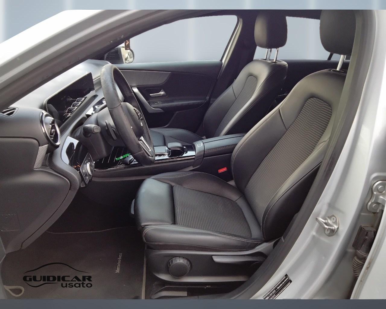Mercedes-Benz Classe A - W177 2018 - A 180 d Sport auto