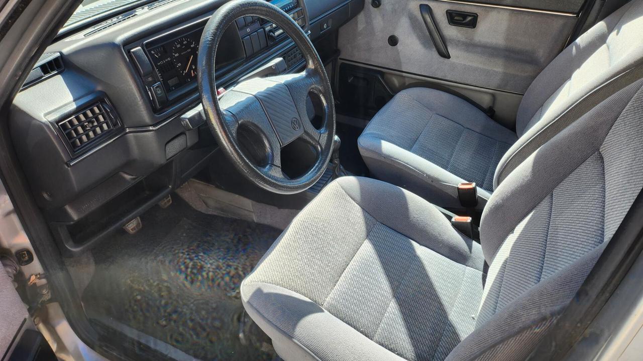 Volkswagen Golf 1600 cat 5 porte GL