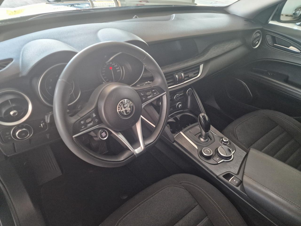 Alfa Romeo Stelvio 2020