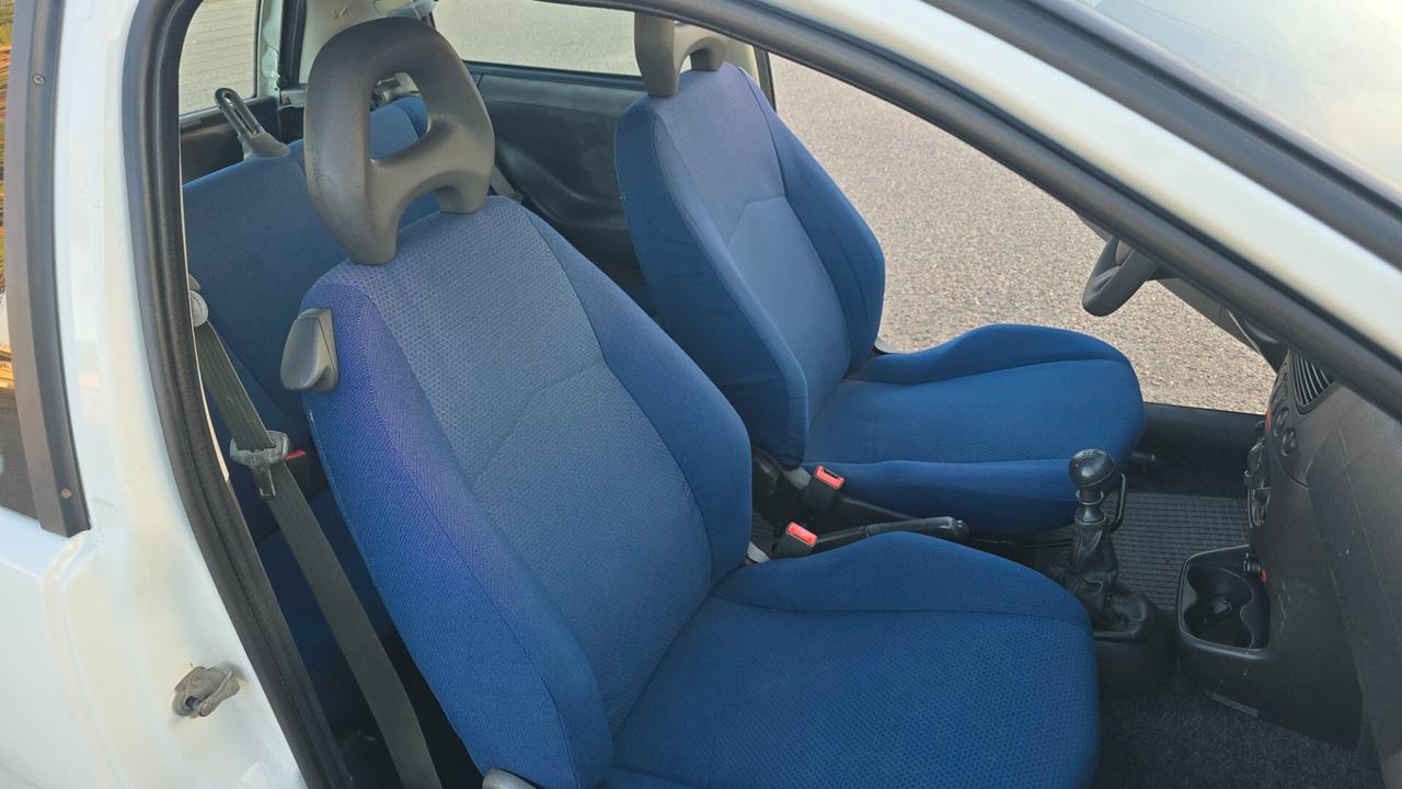 Fiat Punto 1.2 3 porte Active