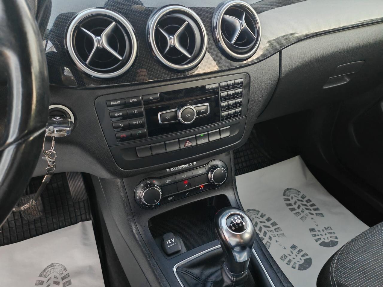 Mercedes benz classe B 180cdi fulll 2013