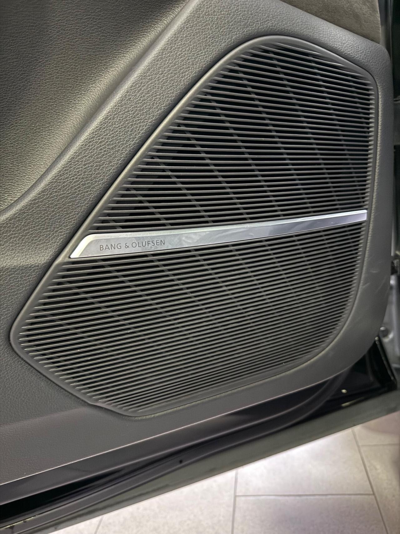 Audi Q8 50 TDI 286 CV quattro tiptronic Sport Sline