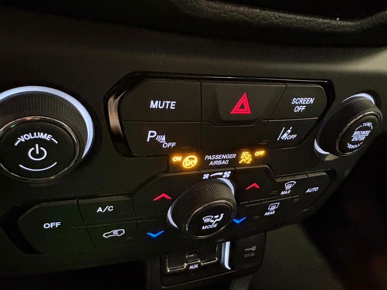 Jeep Renegade LIMITED 1.5 Turbo T4 MHEV Aut. SPOTICAR