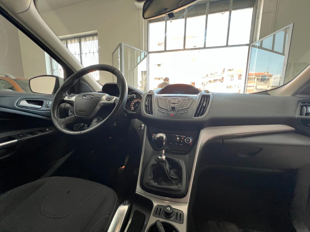Ford Kuga 2.0 TDCI 115 CV 2WD Titanium