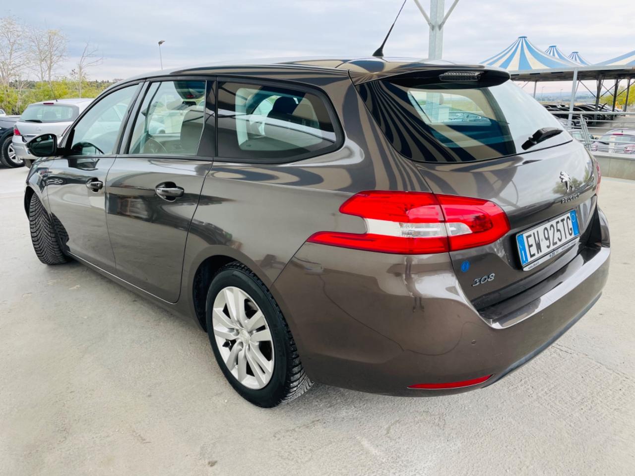 Peugeot 308 1.6 HDi 92 CV SW OK NEOPATENTATO