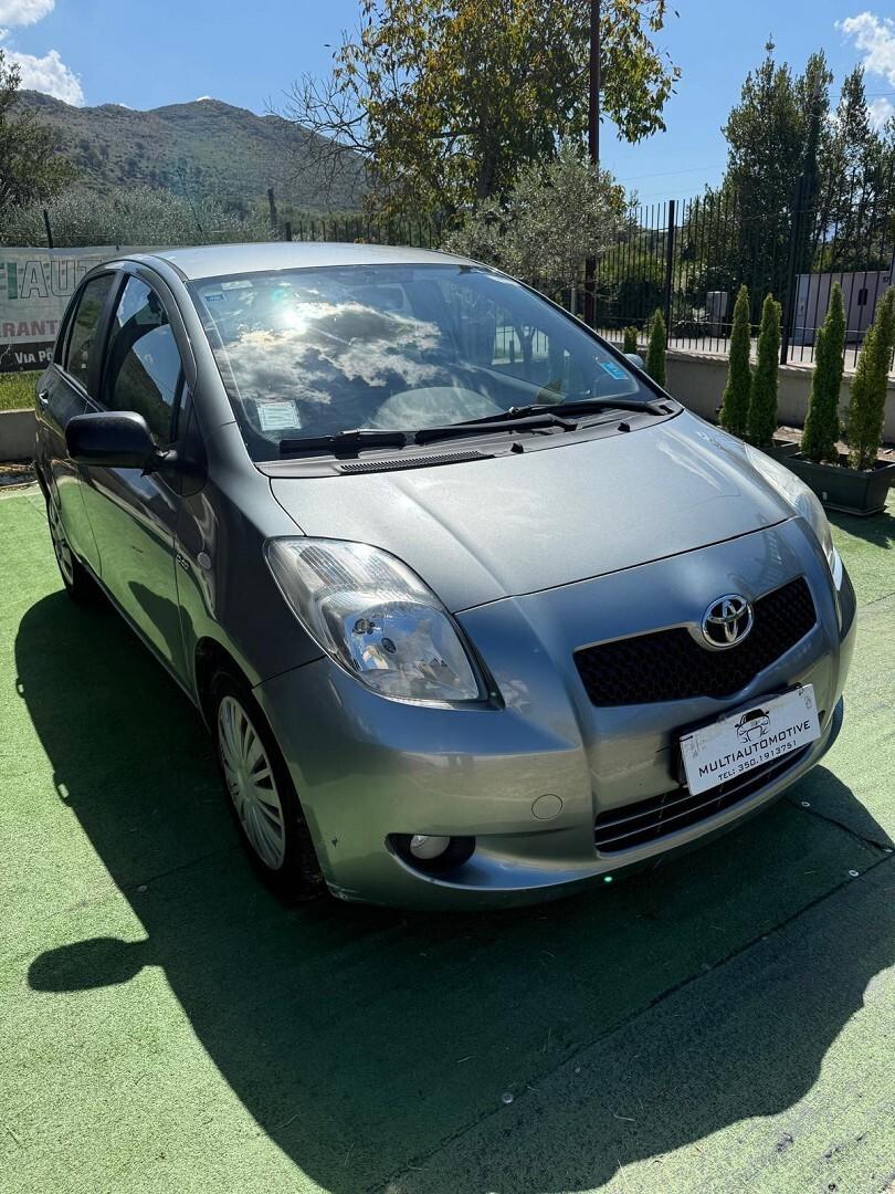 TOYOTA YARIS 2" SERIE