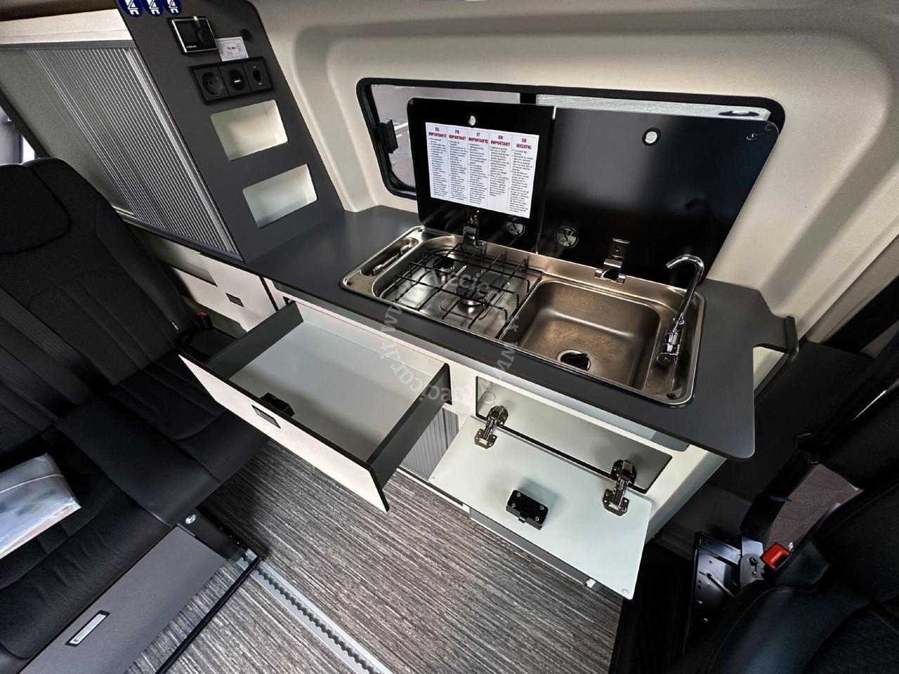 Ford Panama P10 SPORT TETTO PANNELLO SOLARE 5900KM UNICOPROPRIETARIO