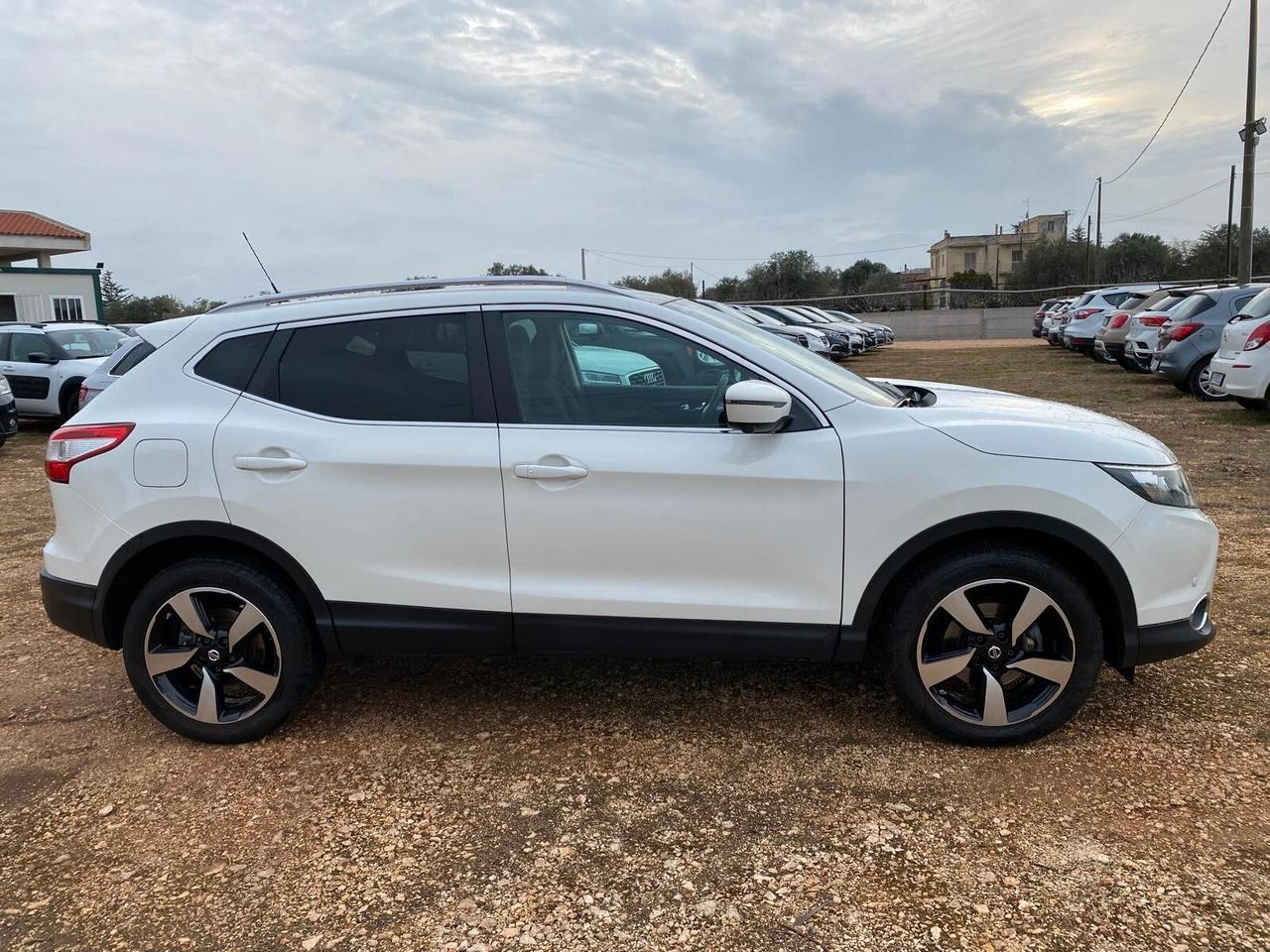 Nissan Qashqai 1.5 dCi Tekna| 2014