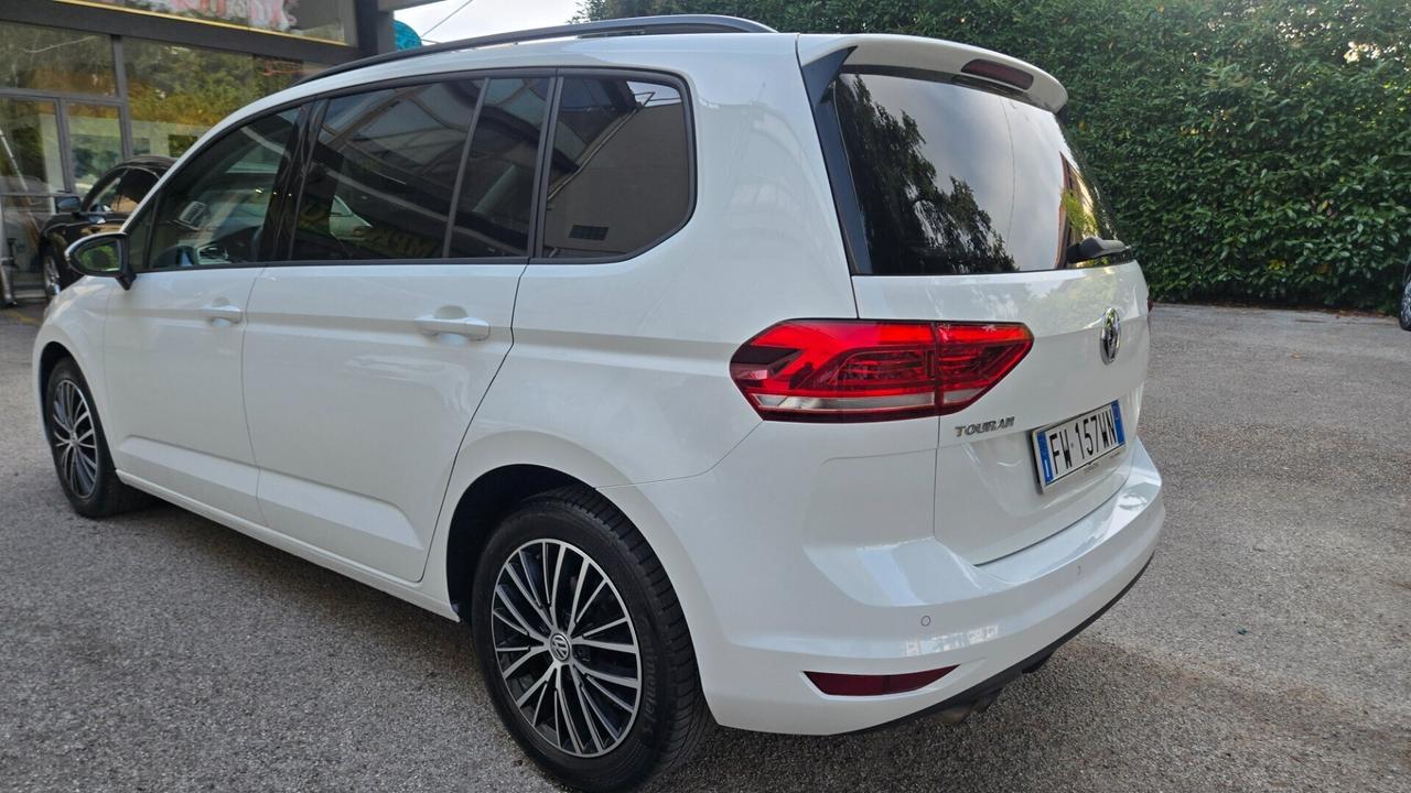 Volkswagen Touran 2.0 TDI 150 CV SCR Executive Blu