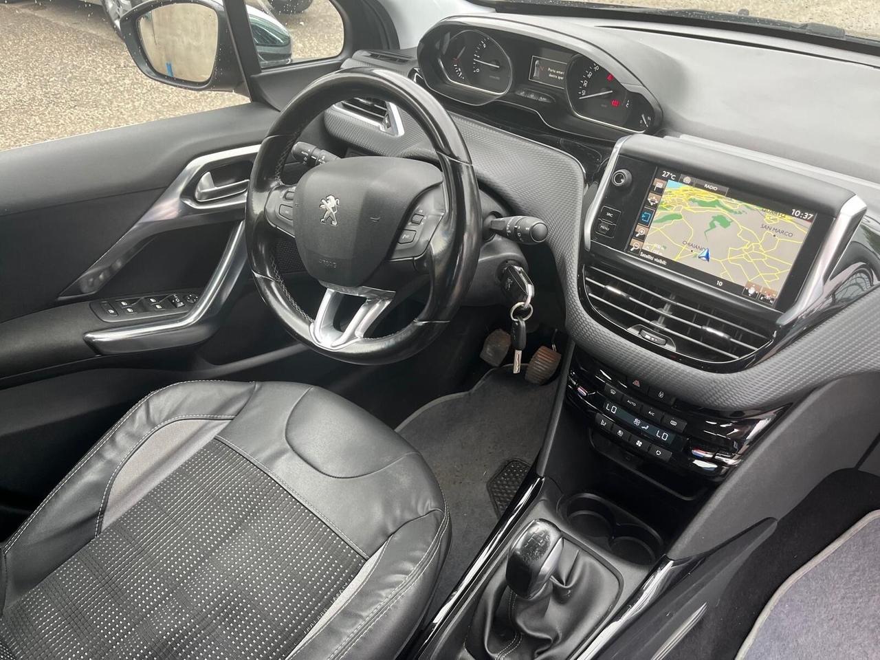 Peugeot 2008-1.2 benz-“allure”-2015