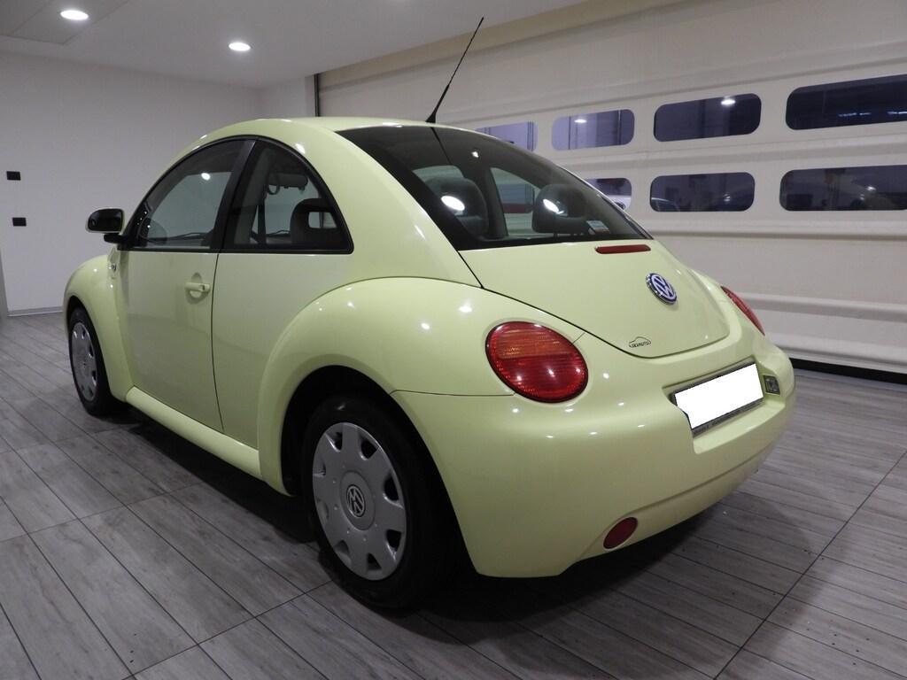 Volkswagen New Beetle Berlina 2.0