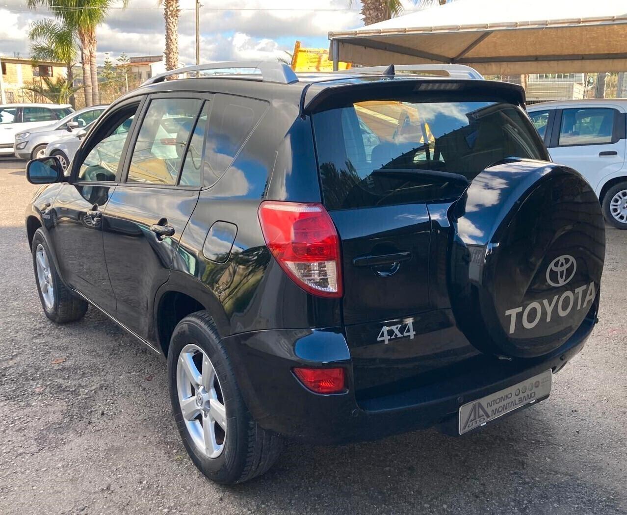 Toyota RAV4 2.2 D-4D 136 CV