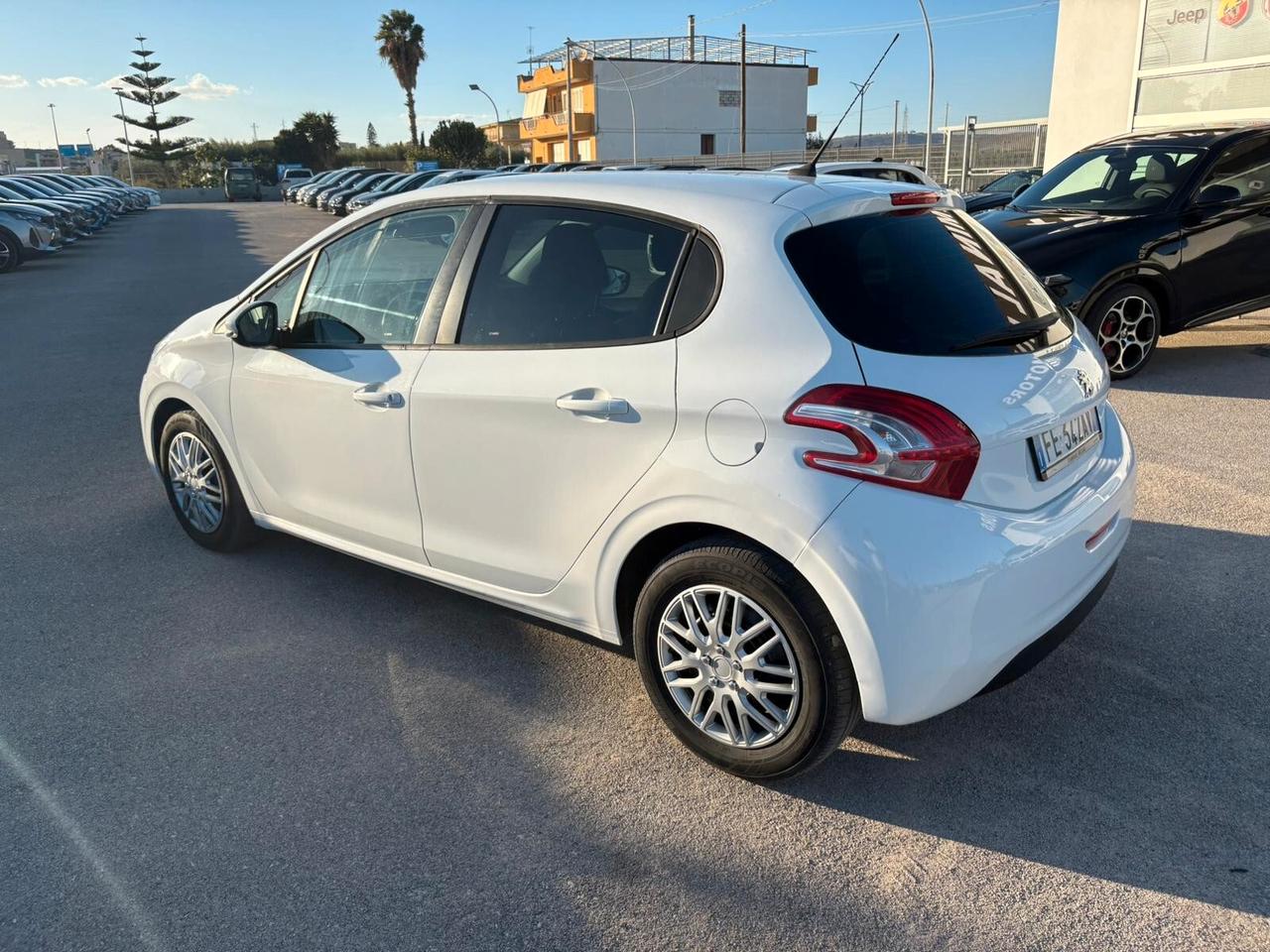 Peugeot 208 1.4 HDi 68 CV 5 porte Active