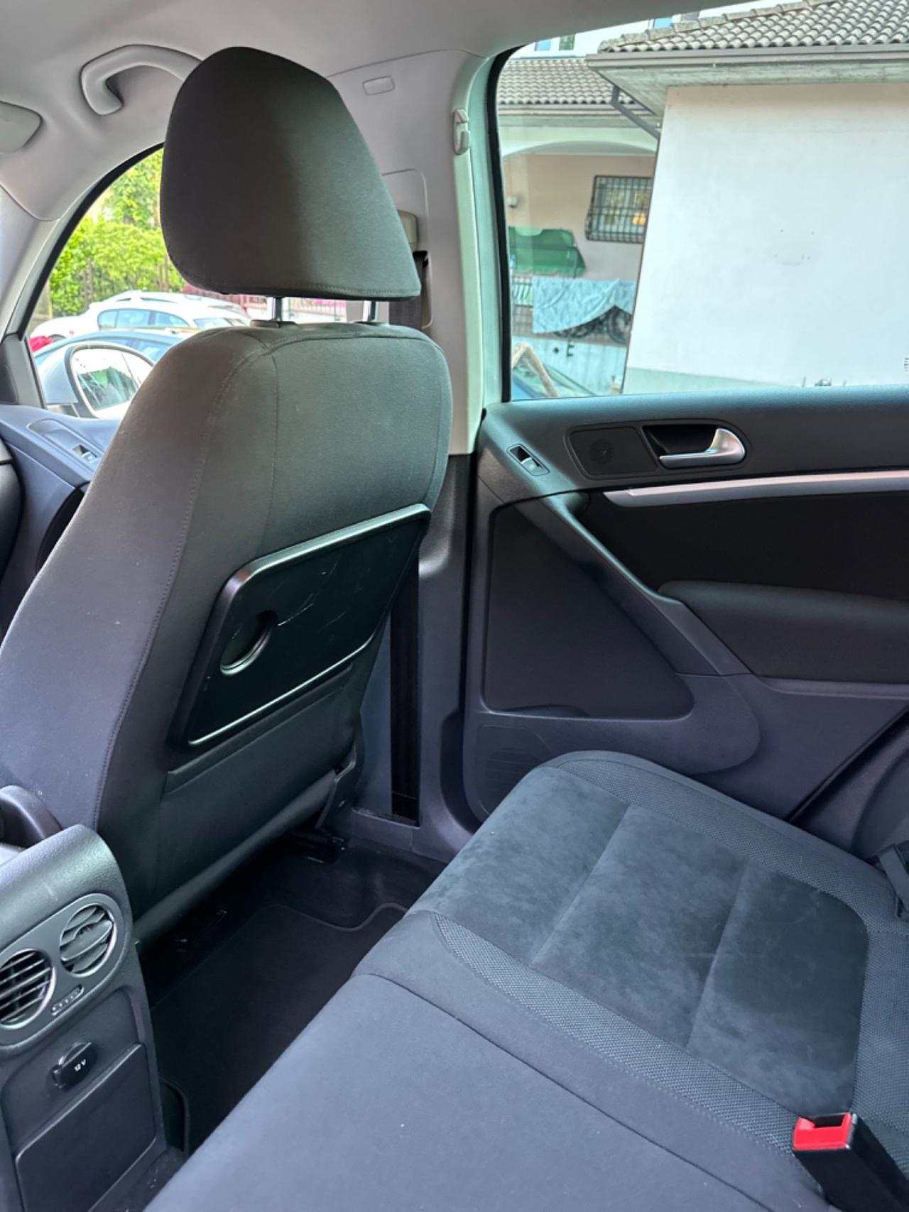 Volkswagen TIGUAN 2.0 TDI 140 CV POCHIKM 4MOTION UNIPR