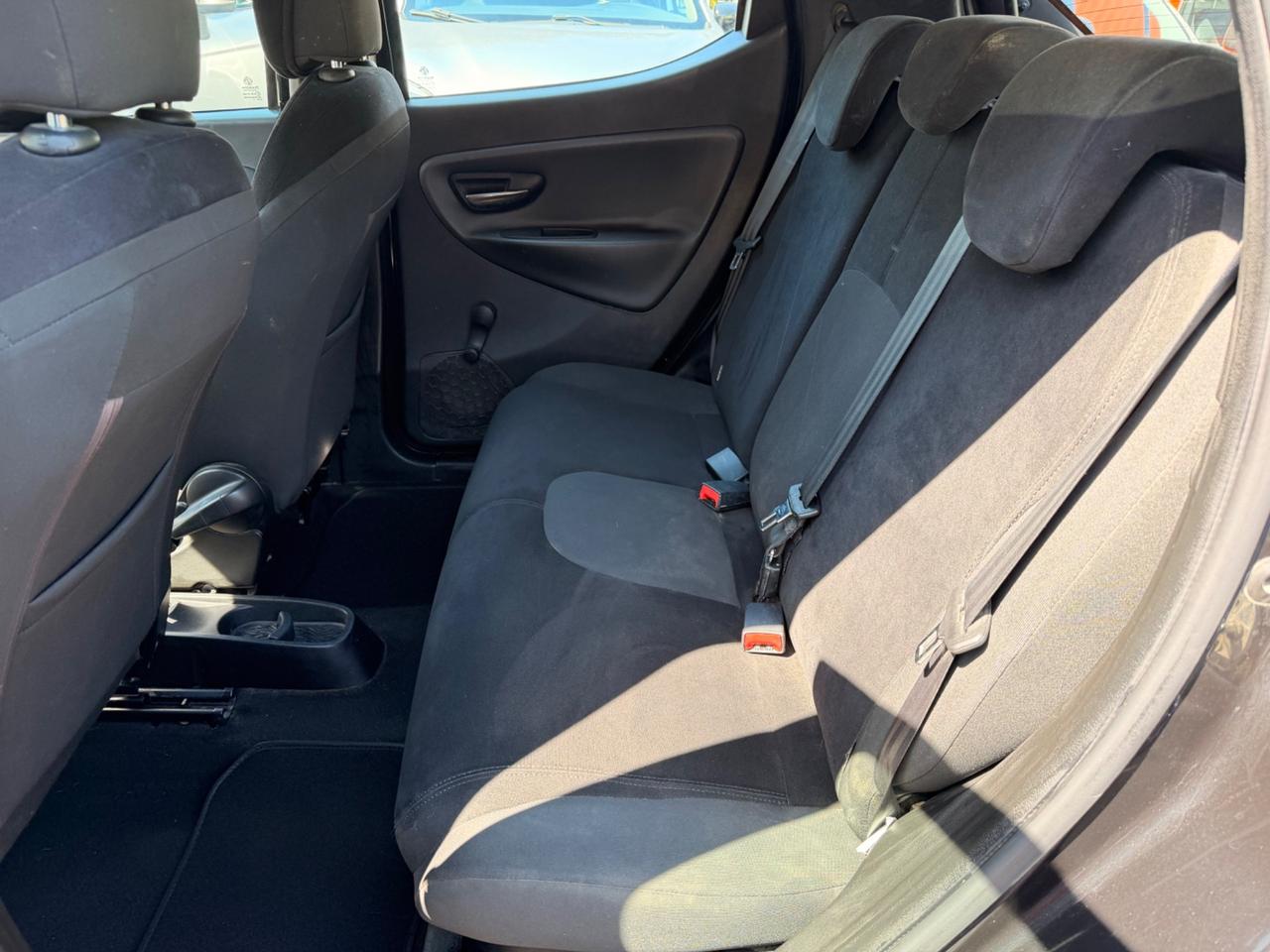 Lancia Ypsilon 1.2 69 CV 5 porte Platinum 130.000 KM
