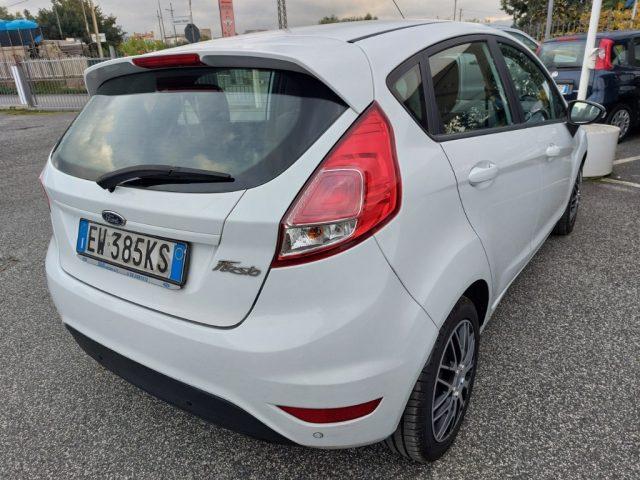 FORD Fiesta 1.5 TDCi 75CV 5 porte Business Neopatentati