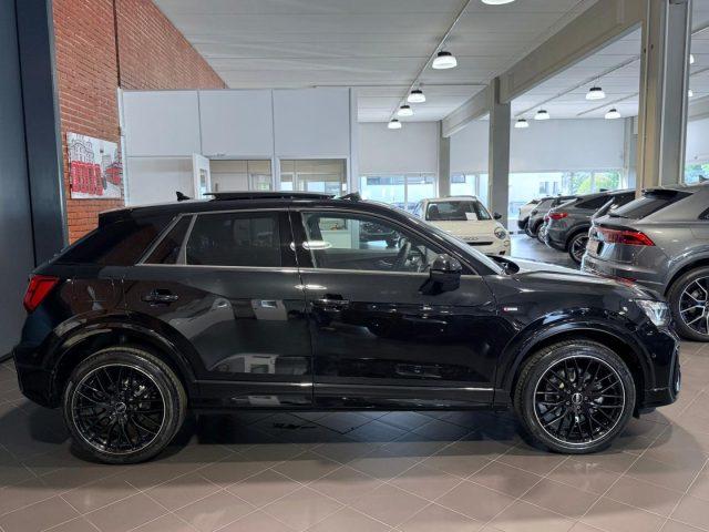 AUDI Q2 35 TDI S tronic S line Black Line TETTO - MATRIX