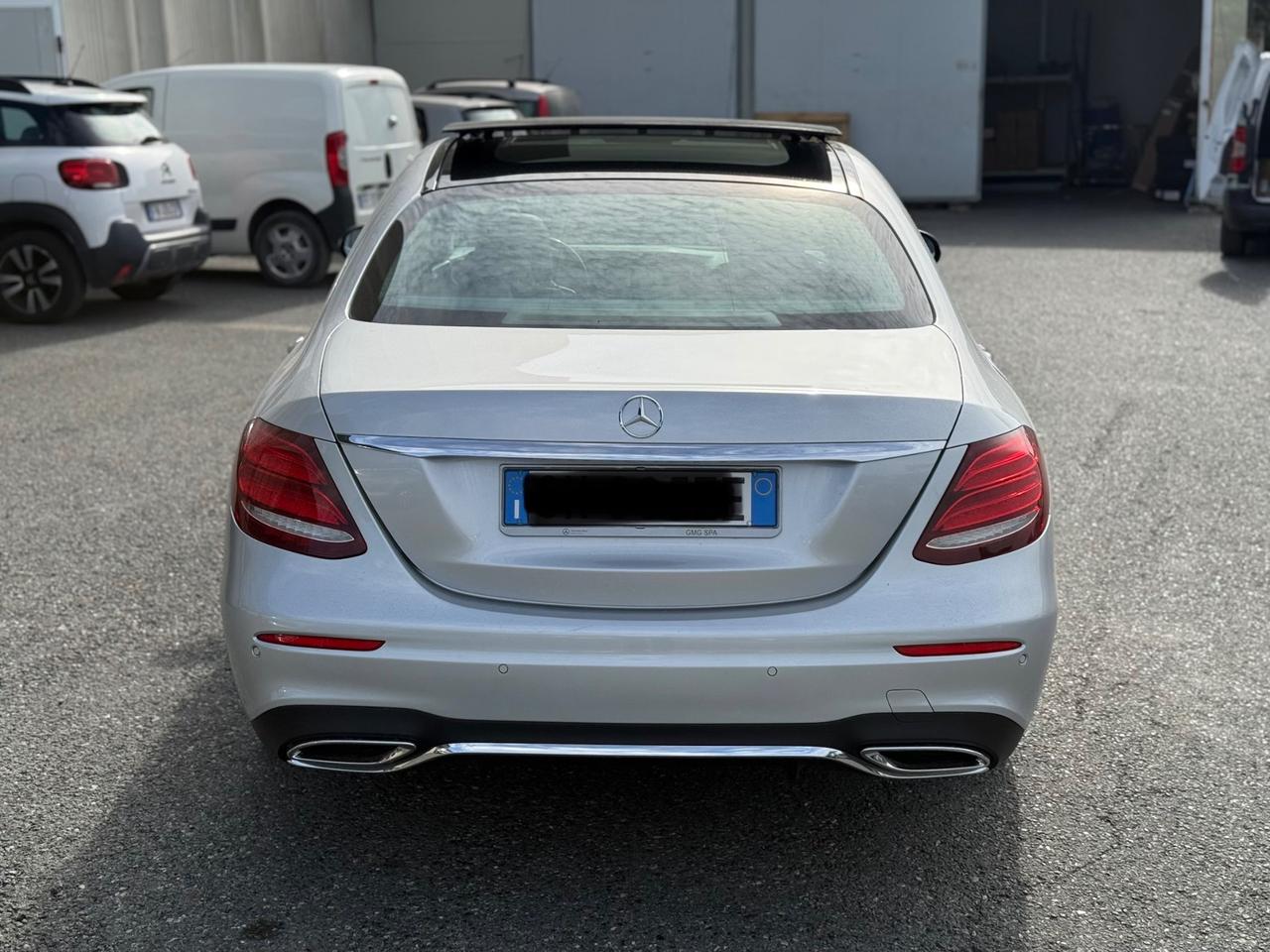 Mercedes-benz E 220 d 4Matic Auto Premium Plus