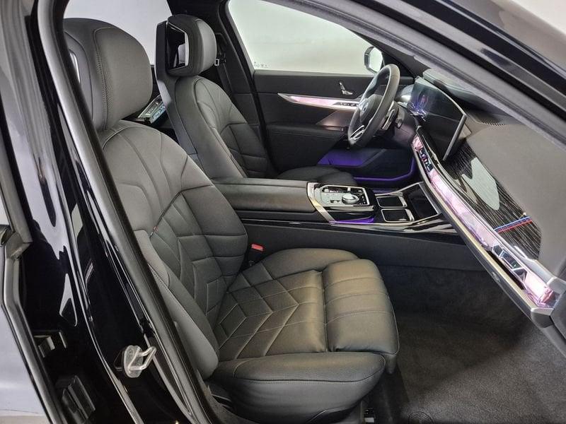 BMW Serie 7 G70 2022 740d mhev xdrive MSport auto